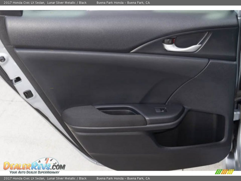 2017 Honda Civic LX Sedan Lunar Silver Metallic / Black Photo #29