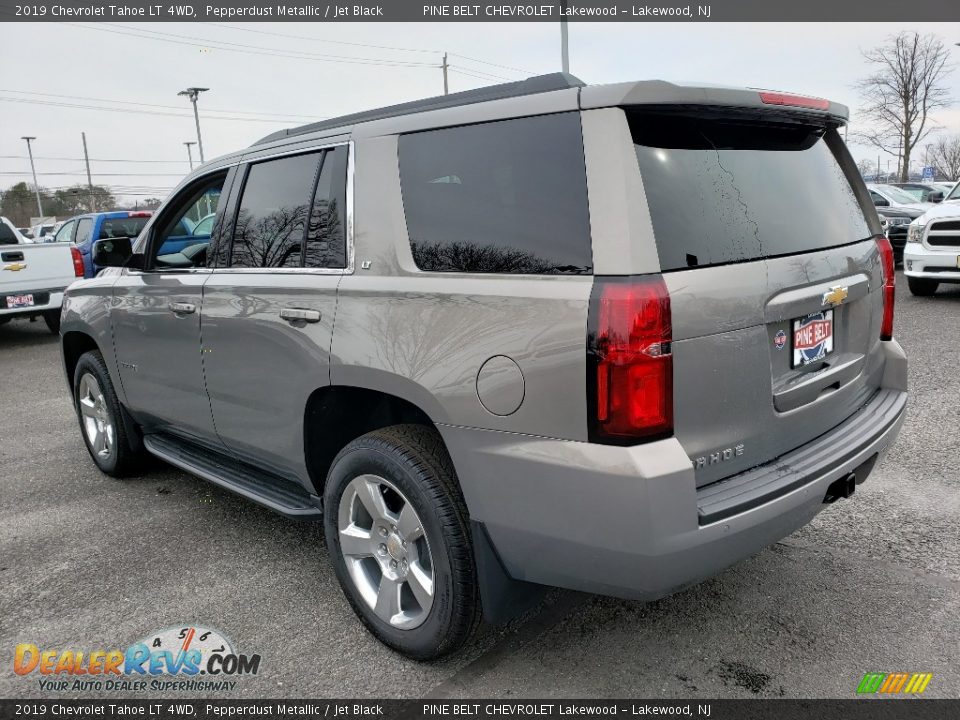 2019 Chevrolet Tahoe LT 4WD Pepperdust Metallic / Jet Black Photo #4