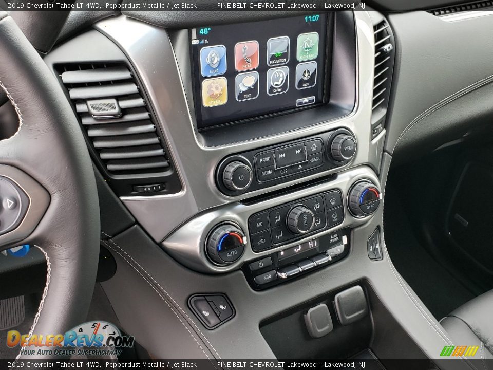 Controls of 2019 Chevrolet Tahoe LT 4WD Photo #10