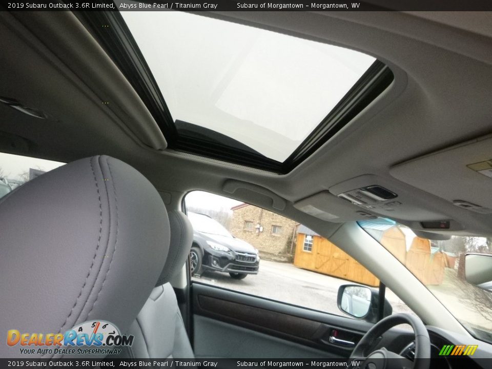 2019 Subaru Outback 3.6R Limited Abyss Blue Pearl / Titanium Gray Photo #11