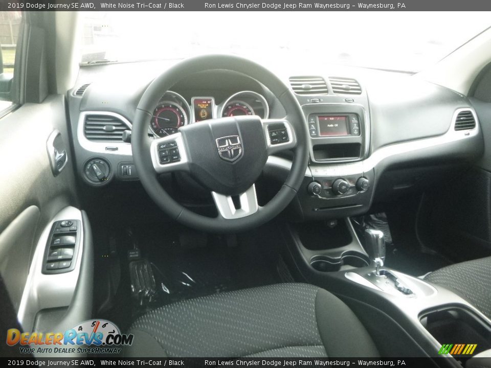 2019 Dodge Journey SE AWD White Noise Tri-Coat / Black Photo #13