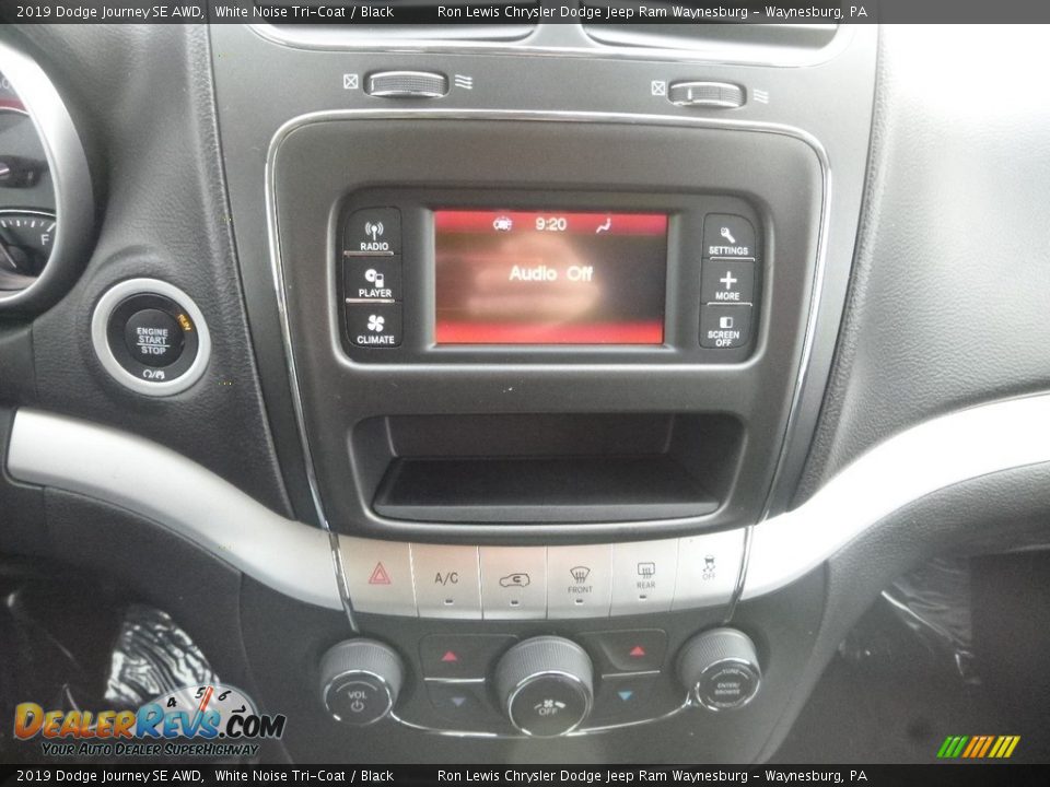 2019 Dodge Journey SE AWD White Noise Tri-Coat / Black Photo #17