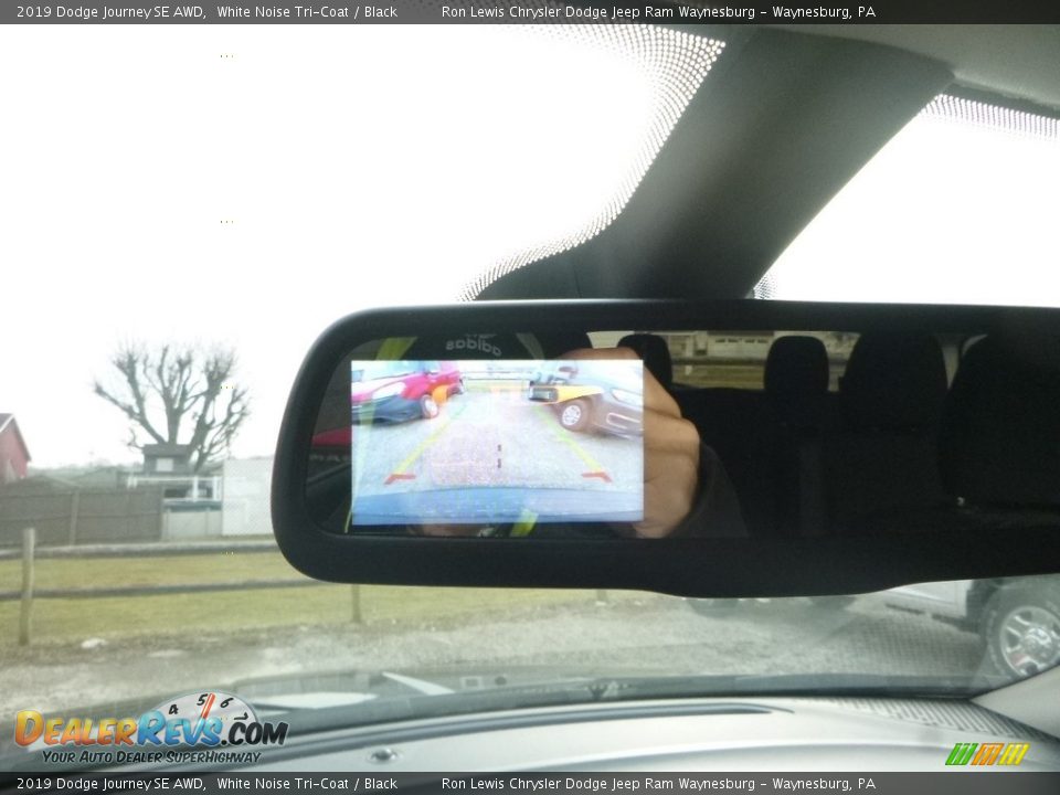 2019 Dodge Journey SE AWD White Noise Tri-Coat / Black Photo #18
