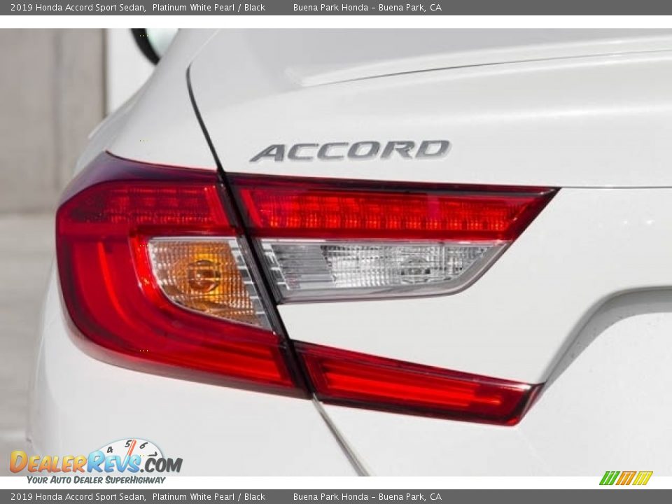 2019 Honda Accord Sport Sedan Platinum White Pearl / Black Photo #7