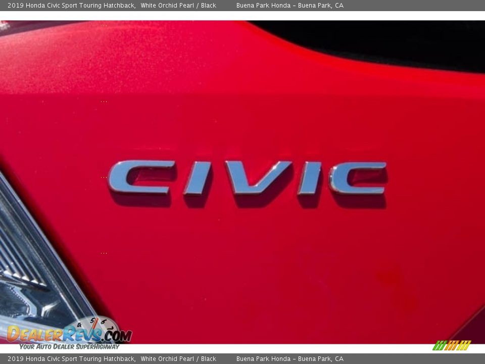 2019 Honda Civic Sport Touring Hatchback White Orchid Pearl / Black Photo #3