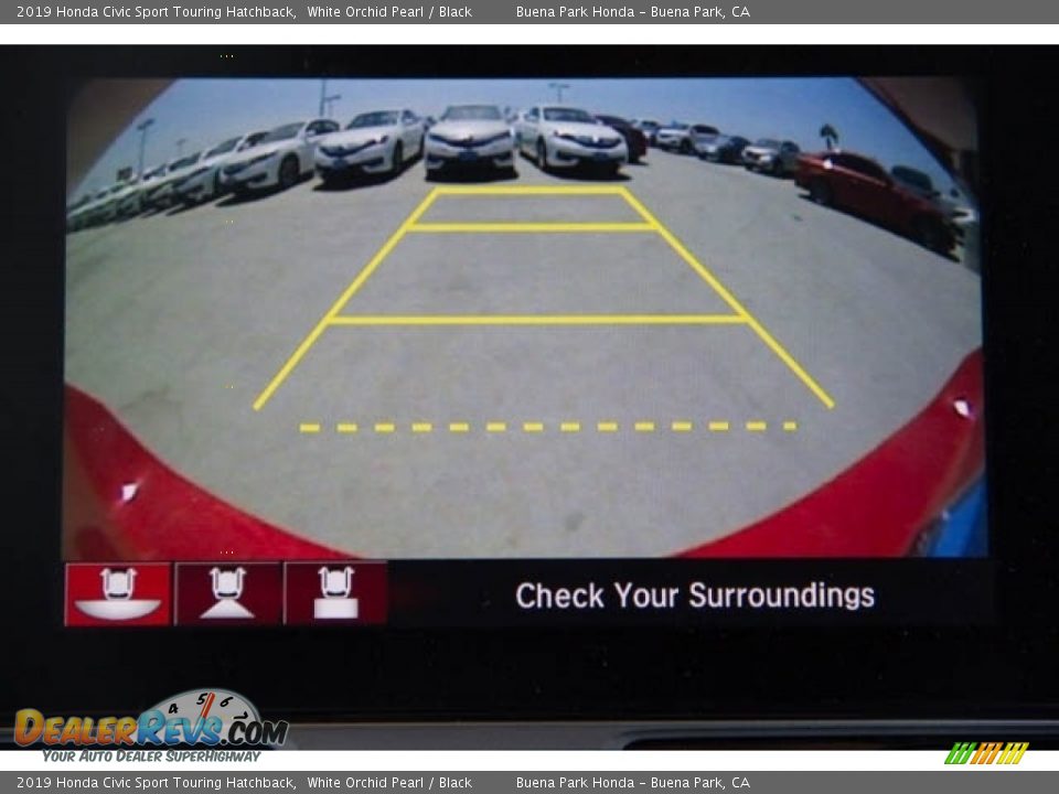 2019 Honda Civic Sport Touring Hatchback White Orchid Pearl / Black Photo #7