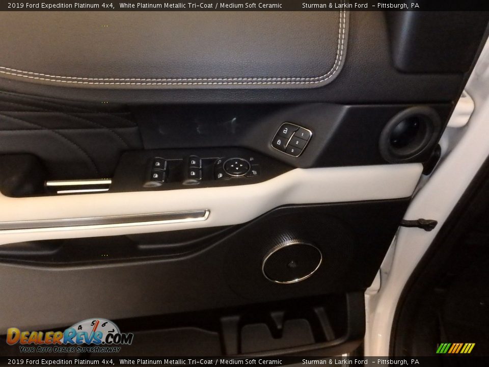 2019 Ford Expedition Platinum 4x4 White Platinum Metallic Tri-Coat / Medium Soft Ceramic Photo #10
