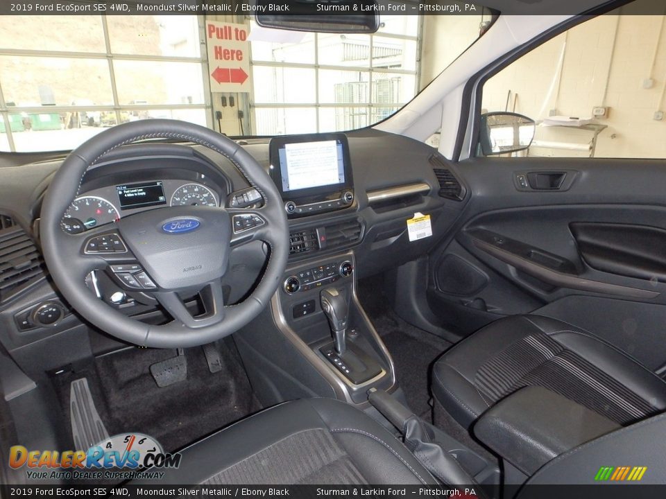 Dashboard of 2019 Ford EcoSport SES 4WD Photo #9