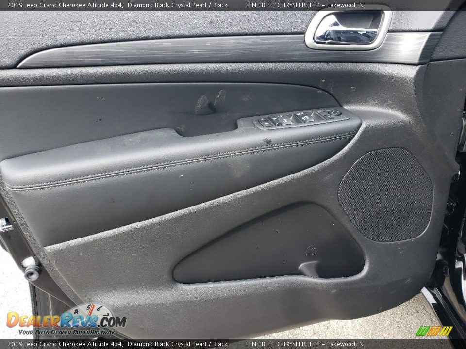 2019 Jeep Grand Cherokee Altitude 4x4 Diamond Black Crystal Pearl / Black Photo #7