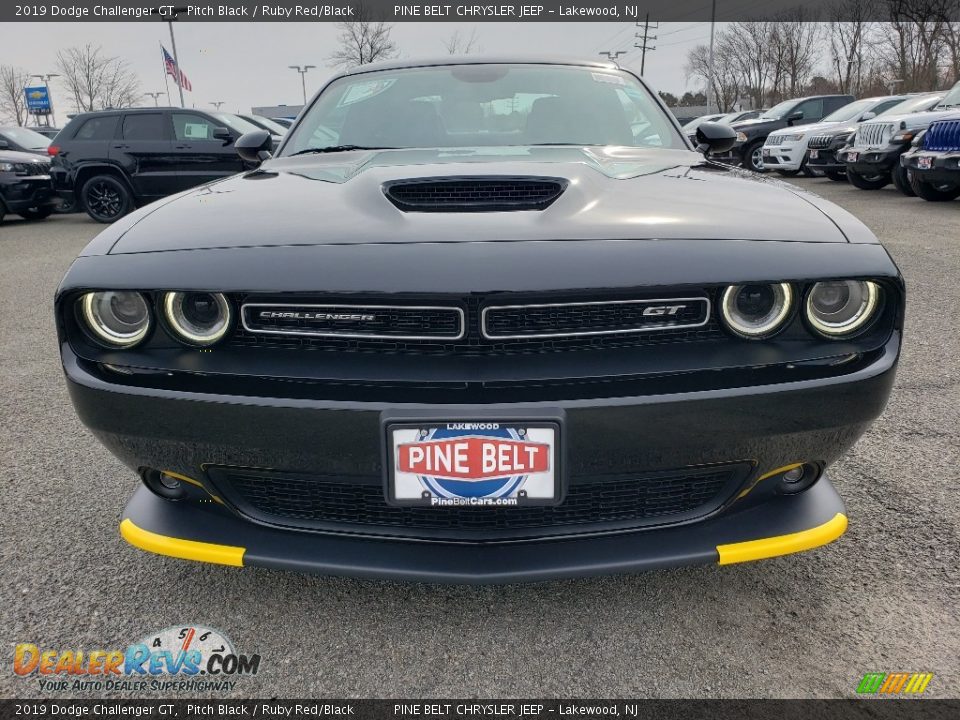 2019 Dodge Challenger GT Pitch Black / Ruby Red/Black Photo #2