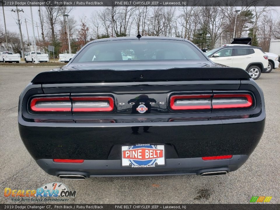 2019 Dodge Challenger GT Pitch Black / Ruby Red/Black Photo #5