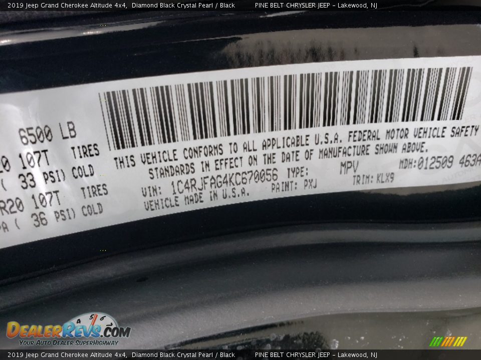 2019 Jeep Grand Cherokee Altitude 4x4 Diamond Black Crystal Pearl / Black Photo #9