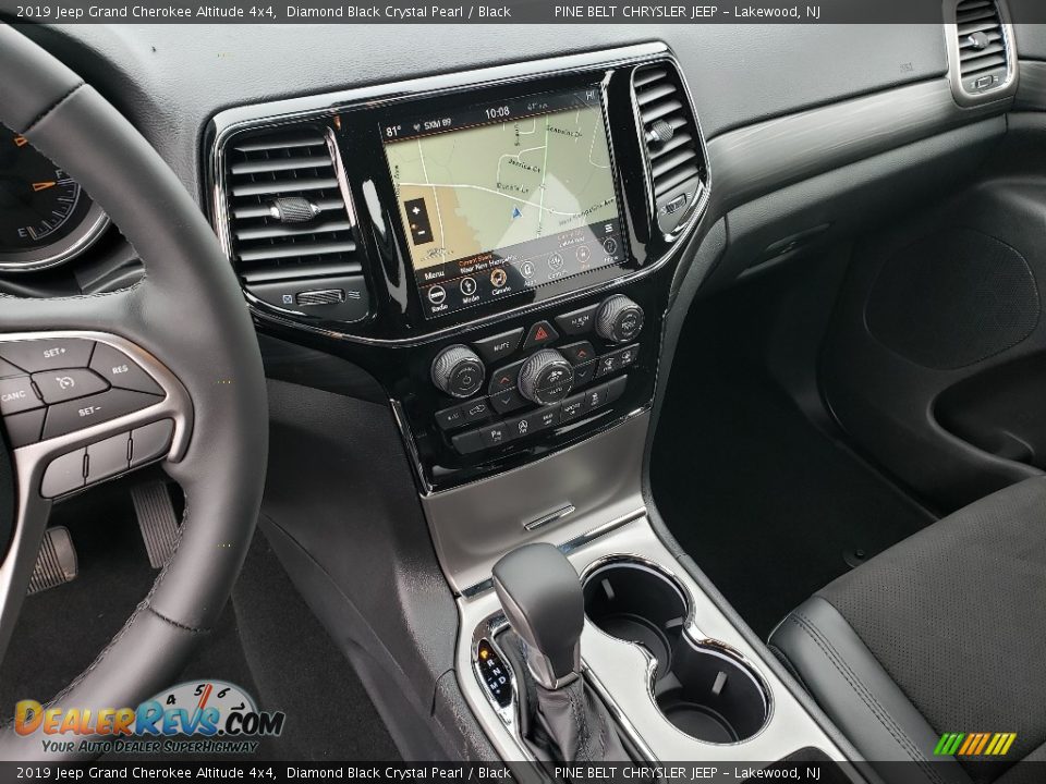 2019 Jeep Grand Cherokee Altitude 4x4 Diamond Black Crystal Pearl / Black Photo #10