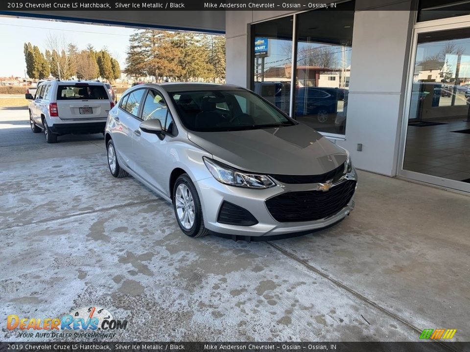 2019 Chevrolet Cruze LS Hatchback Silver Ice Metallic / Black Photo #1