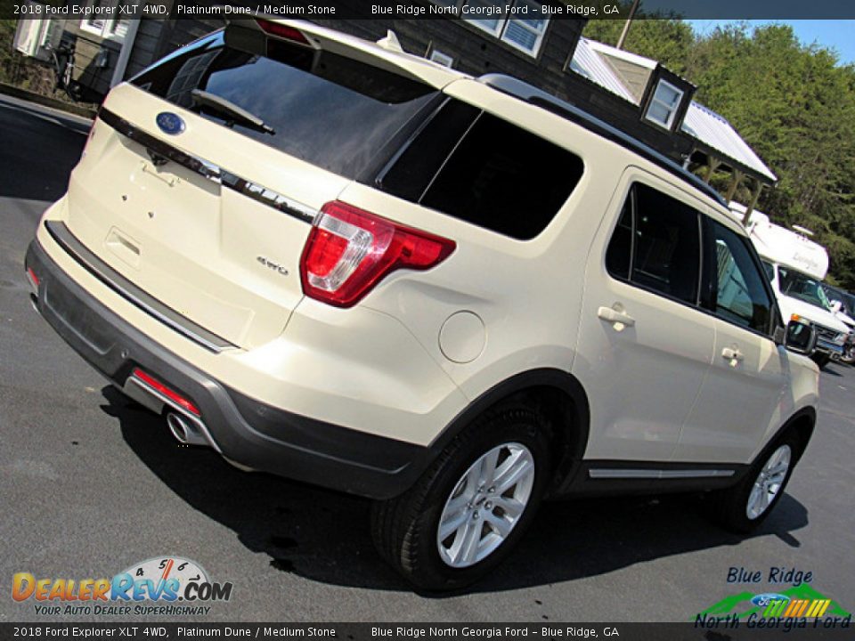 2018 Ford Explorer XLT 4WD Platinum Dune / Medium Stone Photo #33