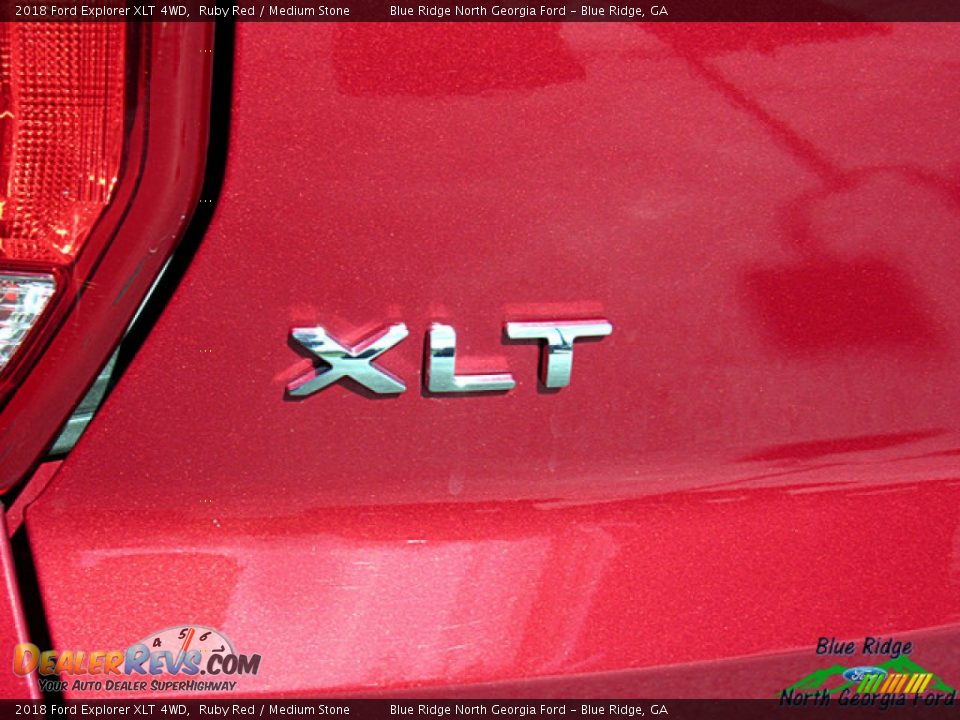 2018 Ford Explorer XLT 4WD Ruby Red / Medium Stone Photo #36