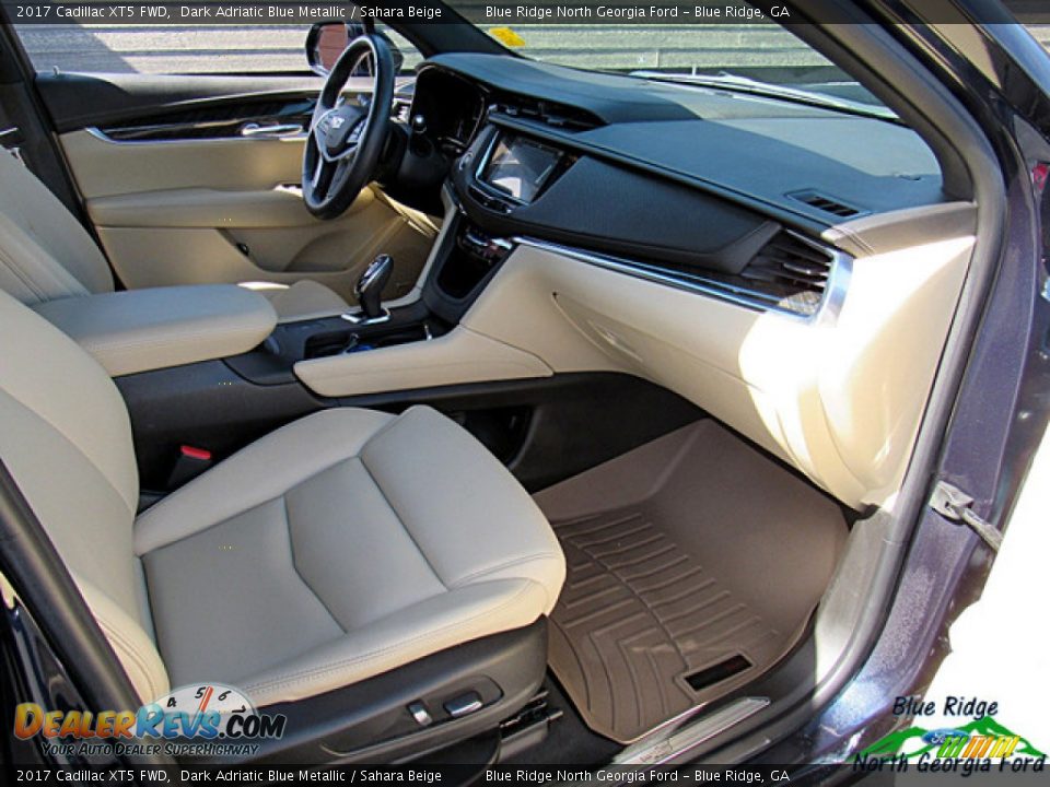 2017 Cadillac XT5 FWD Dark Adriatic Blue Metallic / Sahara Beige Photo #26