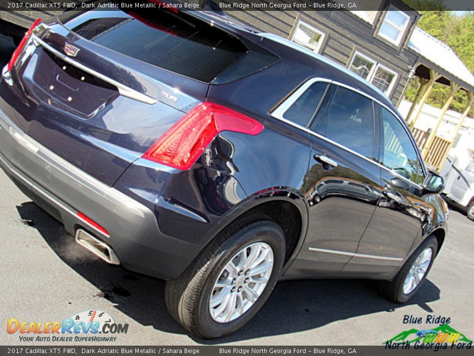 2017 Cadillac XT5 FWD Dark Adriatic Blue Metallic / Sahara Beige Photo #30