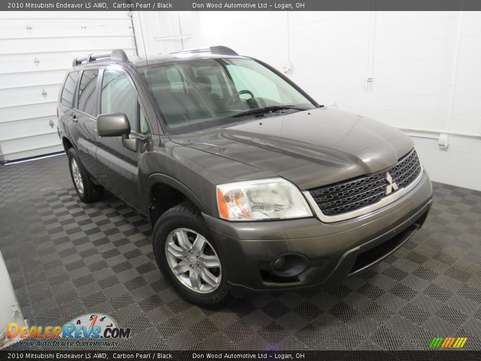 2010 Mitsubishi Endeavor LS AWD Carbon Pearl / Black Photo #3