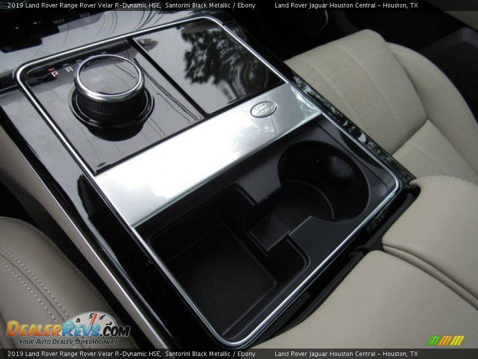 2019 Land Rover Range Rover Velar R-Dynamic HSE Santorini Black Metallic / Ebony Photo #34