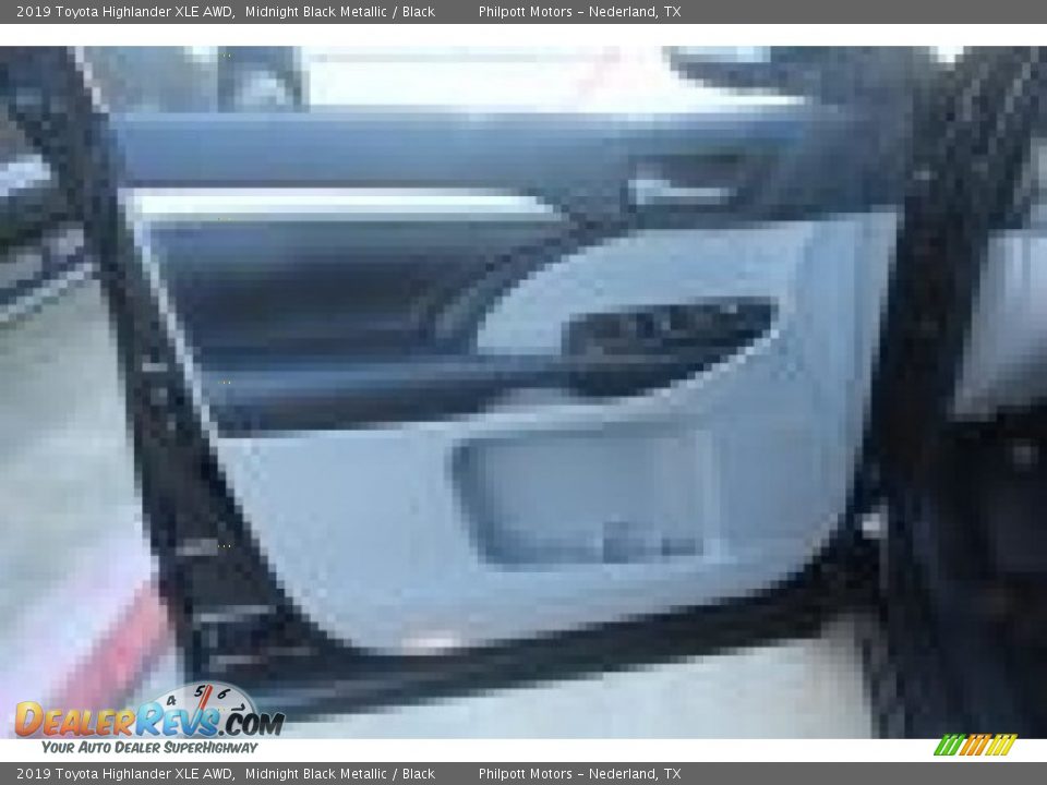 2019 Toyota Highlander XLE AWD Midnight Black Metallic / Black Photo #9