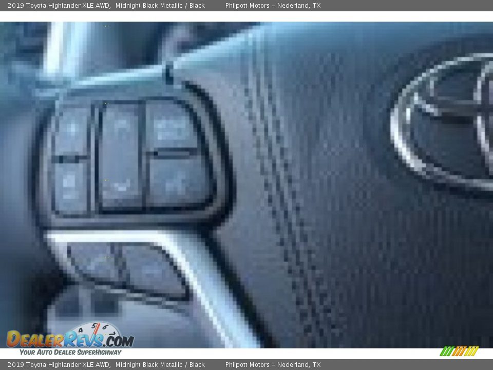 2019 Toyota Highlander XLE AWD Midnight Black Metallic / Black Photo #16