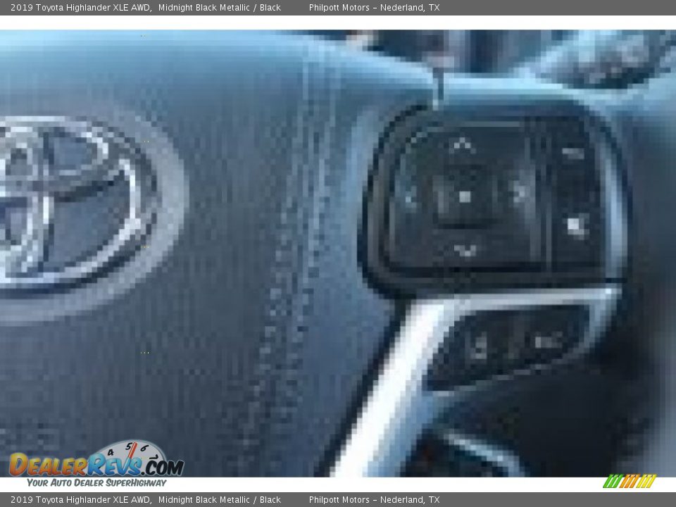 2019 Toyota Highlander XLE AWD Midnight Black Metallic / Black Photo #17