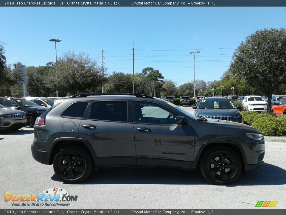 2019 Jeep Cherokee Latitude Plus Granite Crystal Metallic / Black Photo #6