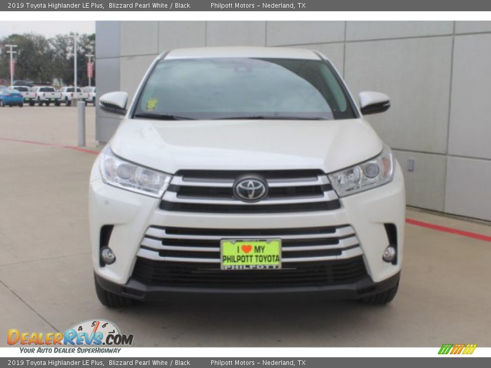 2019 Toyota Highlander LE Plus Blizzard Pearl White / Black Photo #3