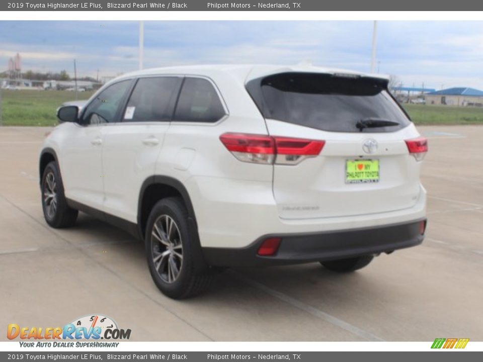 2019 Toyota Highlander LE Plus Blizzard Pearl White / Black Photo #6