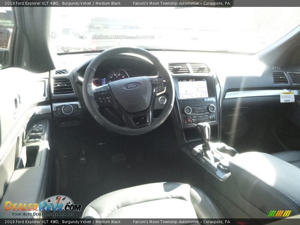 2019 Ford Explorer XLT 4WD Burgundy Velvet / Medium Black Photo #9