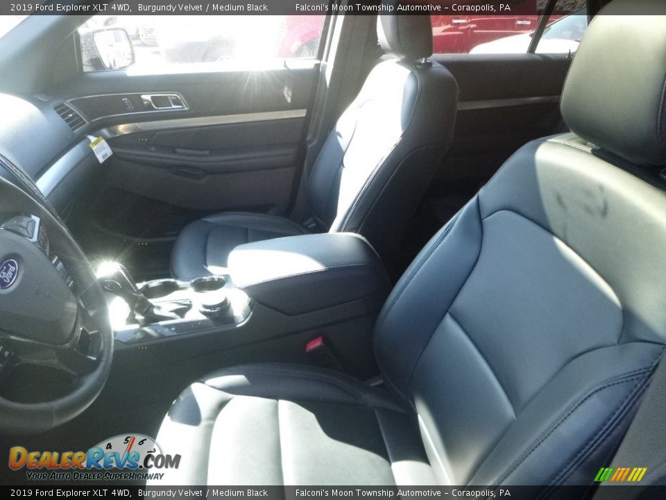 2019 Ford Explorer XLT 4WD Burgundy Velvet / Medium Black Photo #10