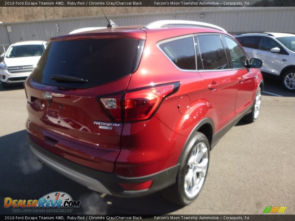 2019 Ford Escape Titanium 4WD Ruby Red / Chromite Gray/Charcoal Black Photo #5