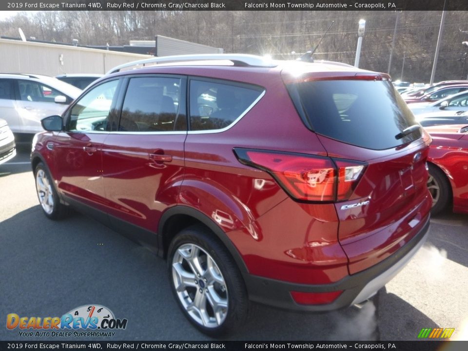 2019 Ford Escape Titanium 4WD Ruby Red / Chromite Gray/Charcoal Black Photo #6