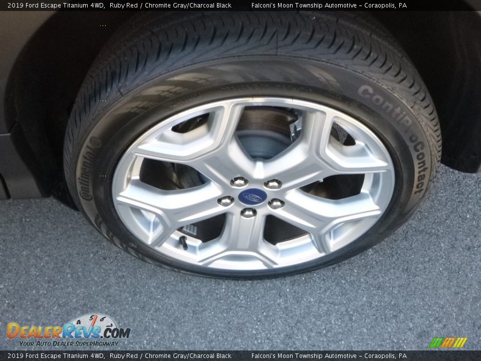 2019 Ford Escape Titanium 4WD Ruby Red / Chromite Gray/Charcoal Black Photo #7