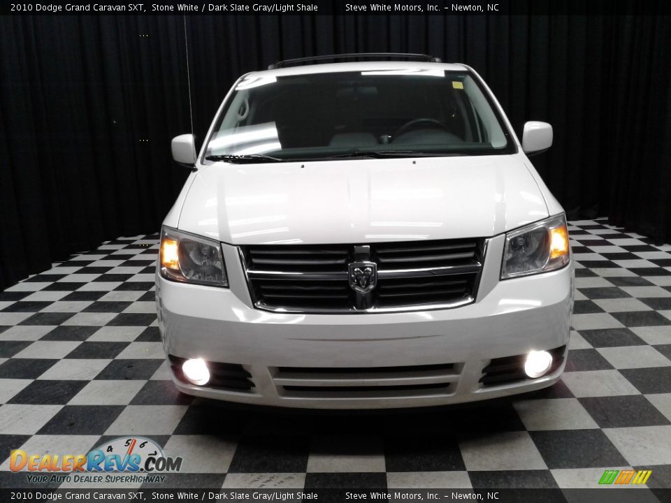 2010 Dodge Grand Caravan SXT Stone White / Dark Slate Gray/Light Shale Photo #3