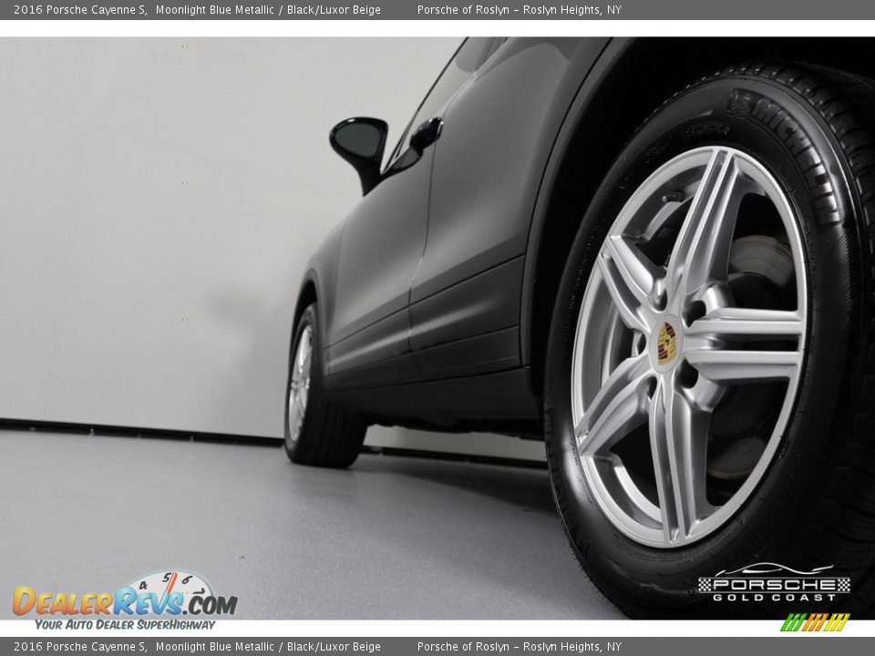 2016 Porsche Cayenne S Moonlight Blue Metallic / Black/Luxor Beige Photo #5