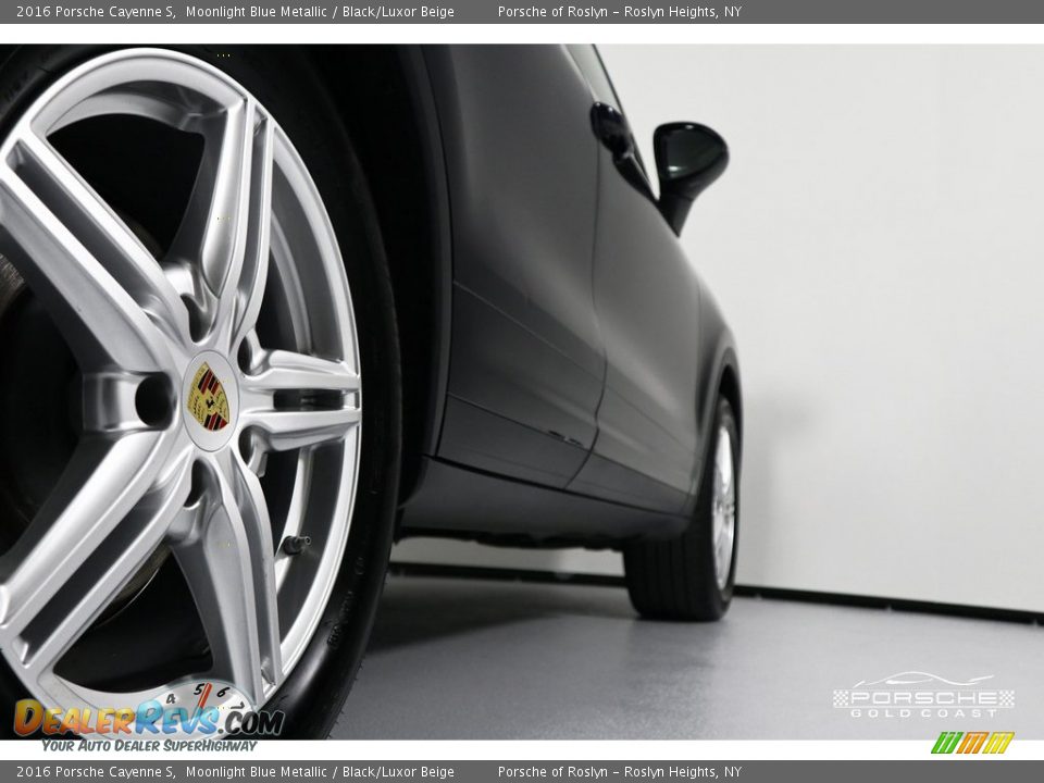 2016 Porsche Cayenne S Moonlight Blue Metallic / Black/Luxor Beige Photo #10