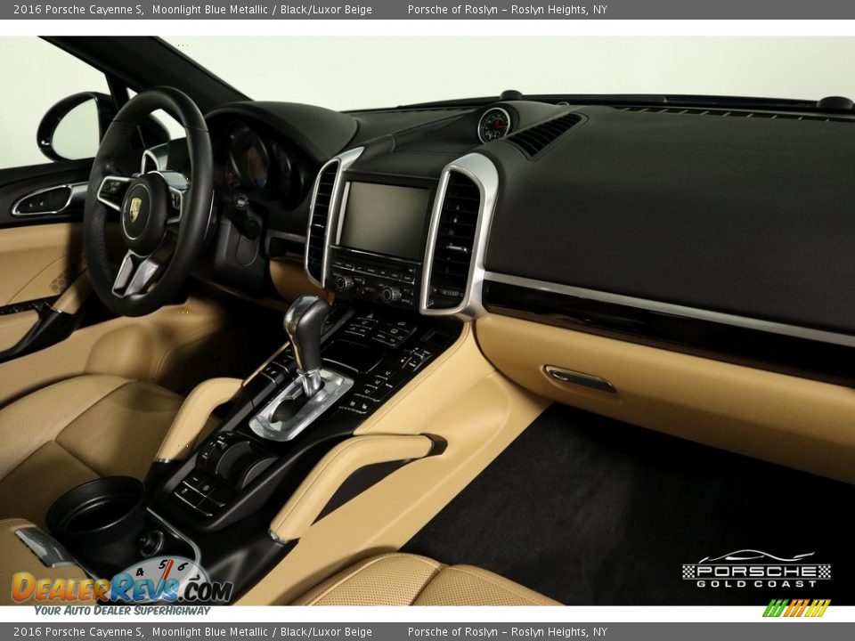 2016 Porsche Cayenne S Moonlight Blue Metallic / Black/Luxor Beige Photo #25