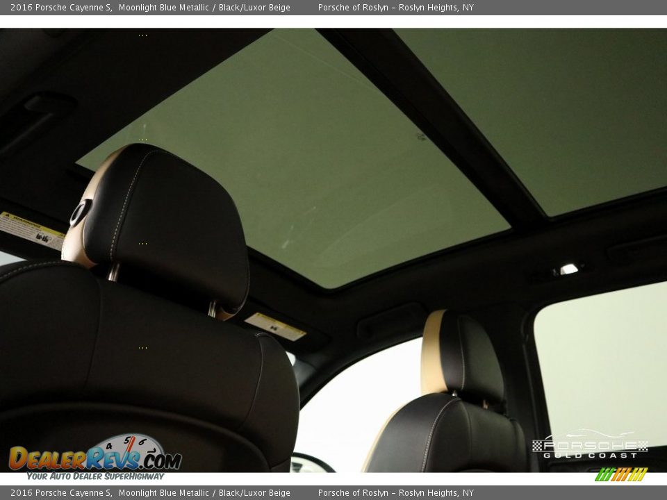 2016 Porsche Cayenne S Moonlight Blue Metallic / Black/Luxor Beige Photo #26