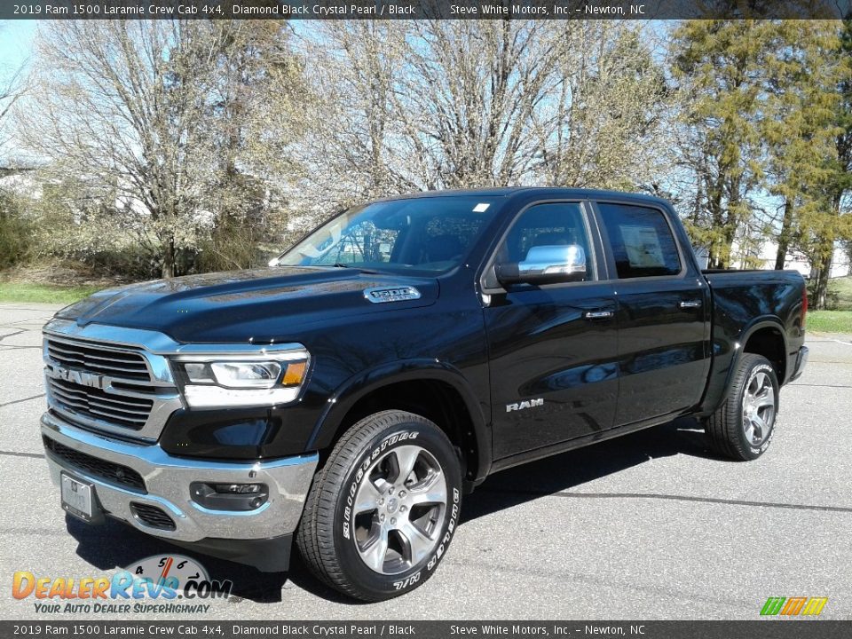 2019 Ram 1500 Laramie Crew Cab 4x4 Diamond Black Crystal Pearl / Black Photo #2