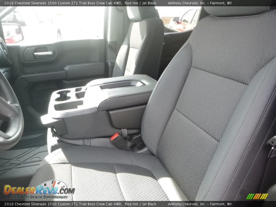 2019 Chevrolet Silverado 1500 Custom Z71 Trail Boss Crew Cab 4WD Red Hot / Jet Black Photo #13