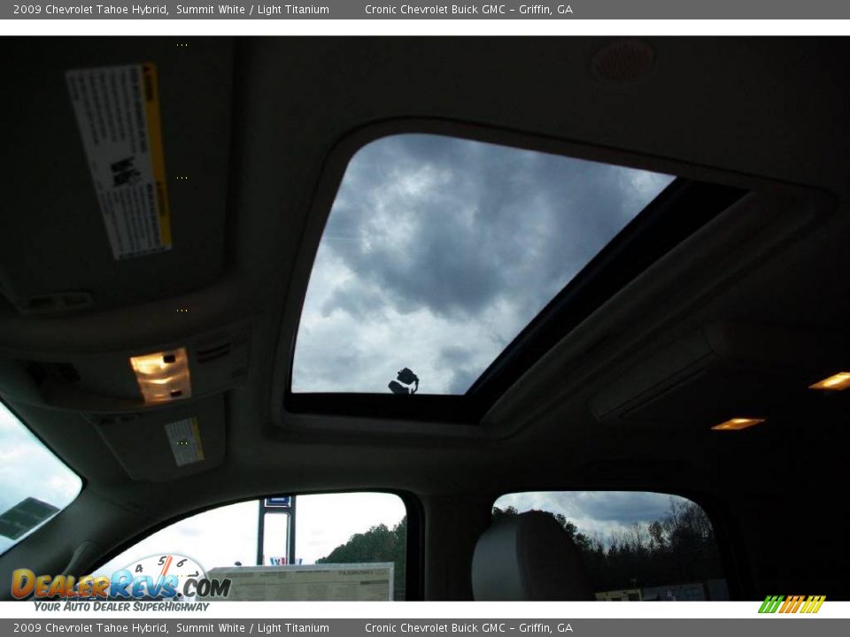 2009 Chevrolet Tahoe Hybrid Summit White / Light Titanium Photo #29