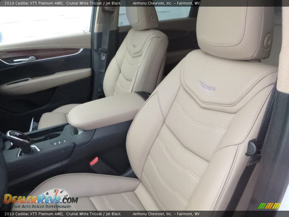 2019 Cadillac XT5 Platinum AWD Crystal White Tricoat / Jet Black Photo #11