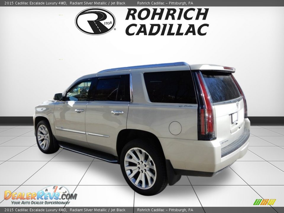 2015 Cadillac Escalade Luxury 4WD Radiant Silver Metallic / Jet Black Photo #3