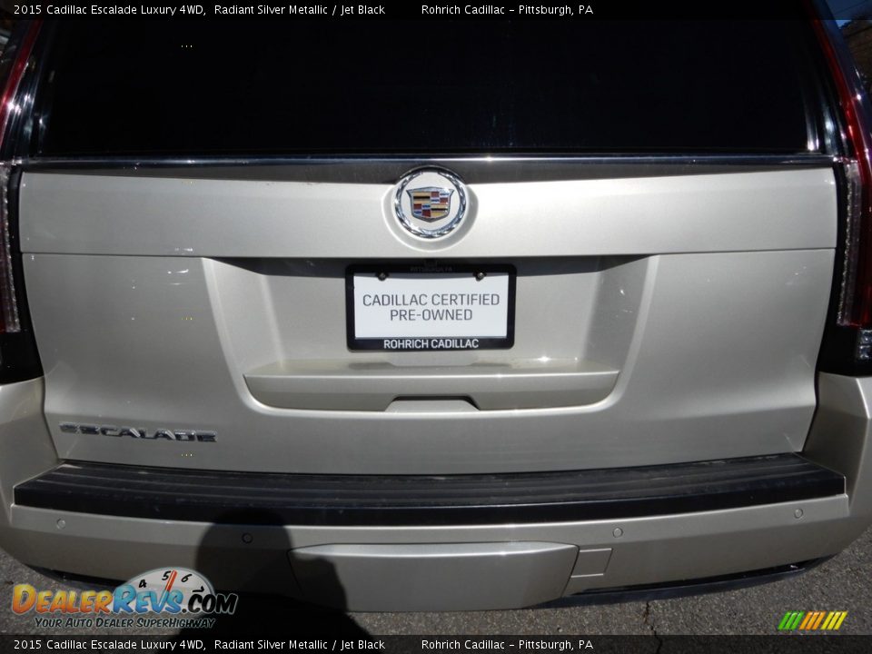 2015 Cadillac Escalade Luxury 4WD Radiant Silver Metallic / Jet Black Photo #13