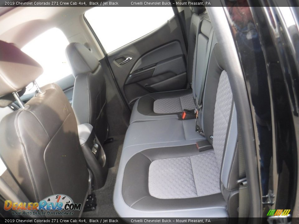 Rear Seat of 2019 Chevrolet Colorado Z71 Crew Cab 4x4 Photo #29