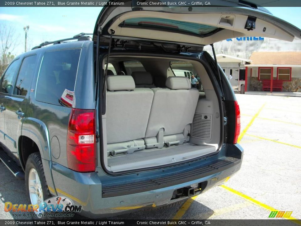 2009 Chevrolet Tahoe Z71 Blue Granite Metallic / Light Titanium Photo #20