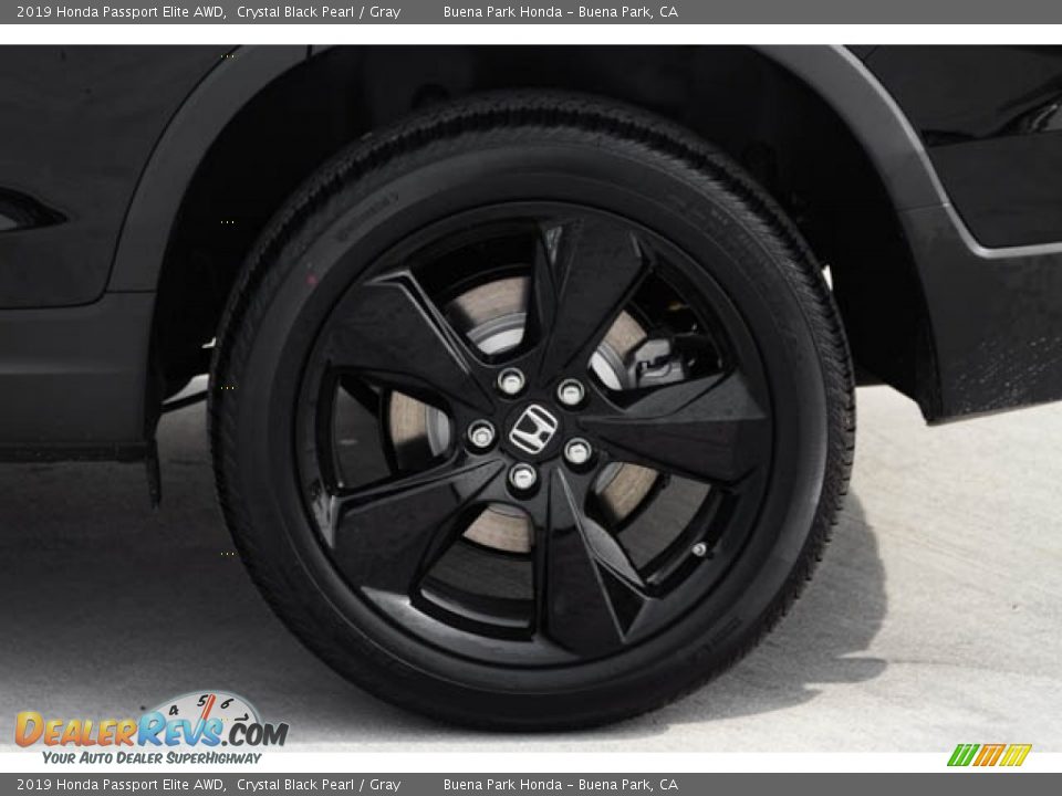 2019 Honda Passport Elite AWD Crystal Black Pearl / Gray Photo #11