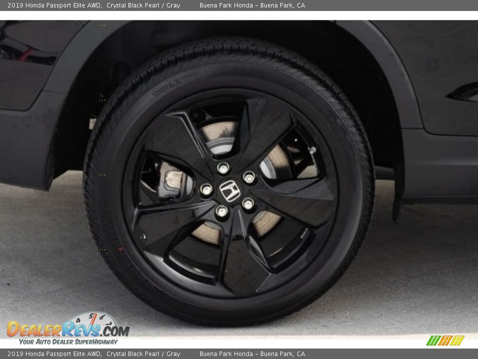 2019 Honda Passport Elite AWD Crystal Black Pearl / Gray Photo #12